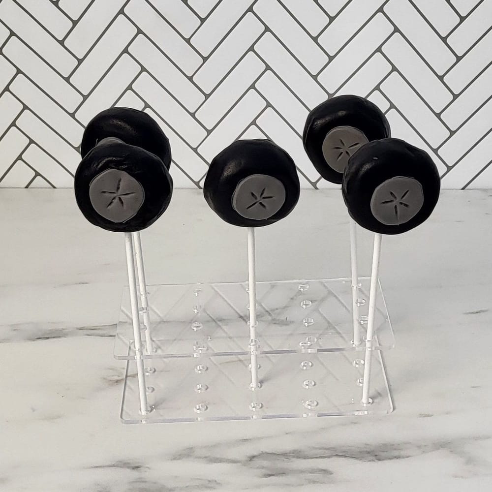 Cake Pops Μαύρα με Γκρι Διακόσμηση