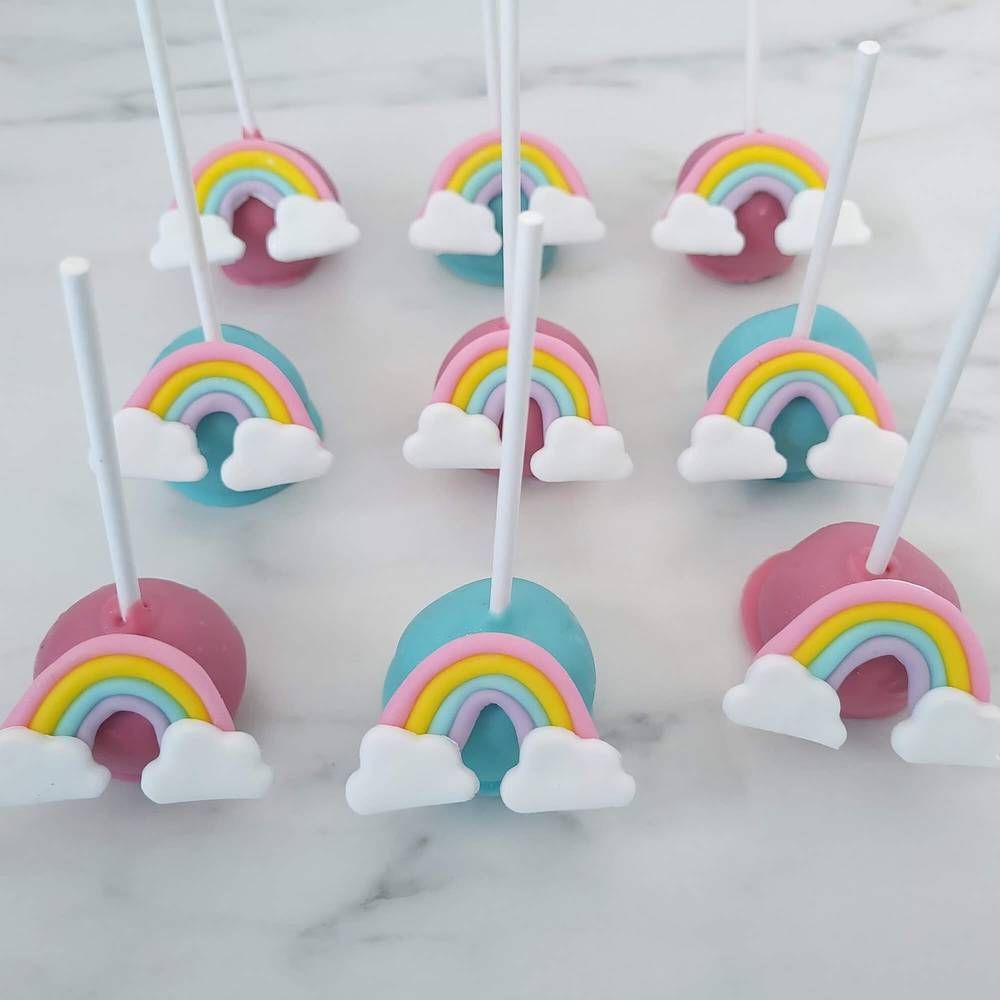 Cake Pops Ουράνιο Τόξο