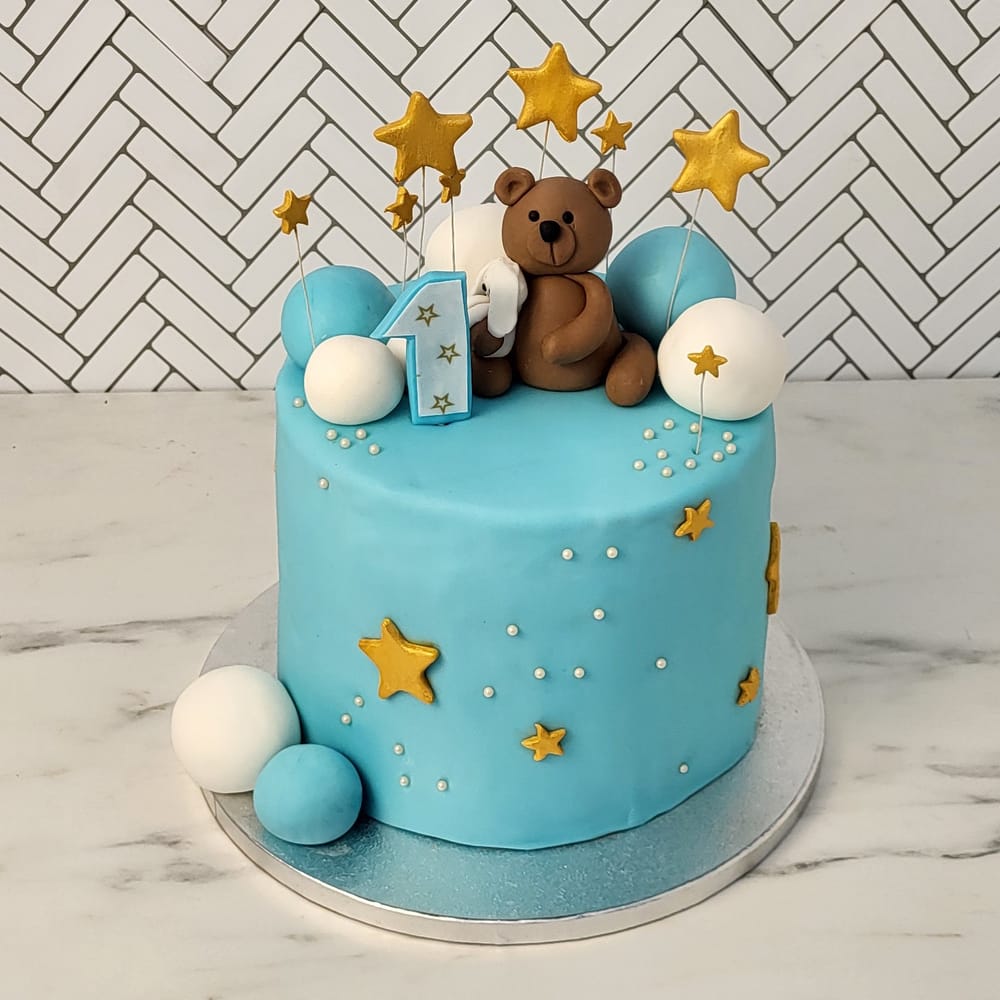 Τούρτα Αρκουδάκι και Αστέρια