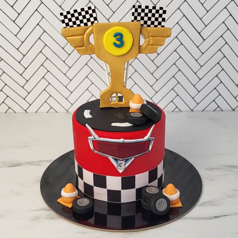 Τούρτα Cars McQueen Racing