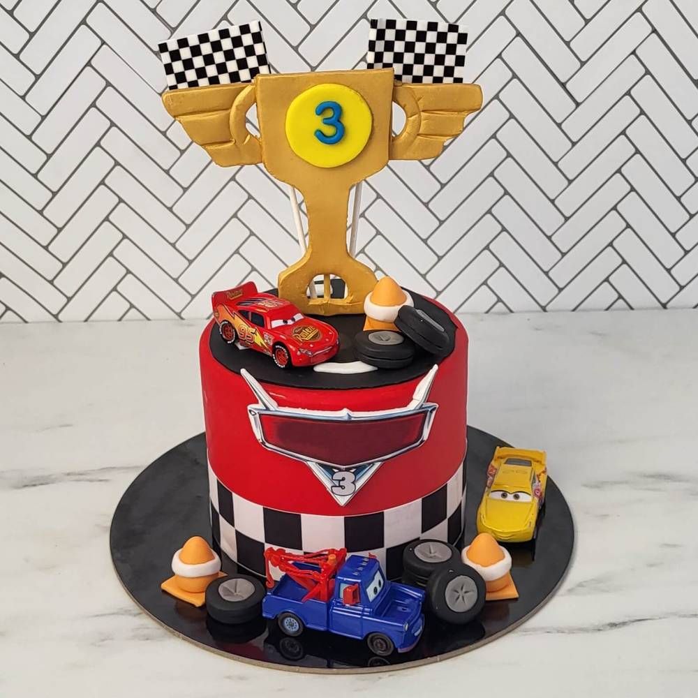 Τούρτα Cars McQueen Racing