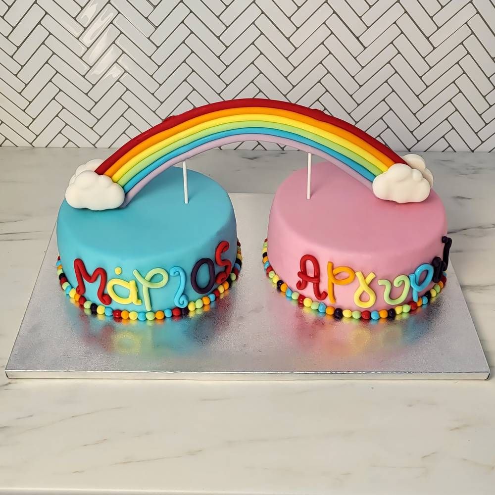 Τούρτα διπλή με ουράνιο τόξο