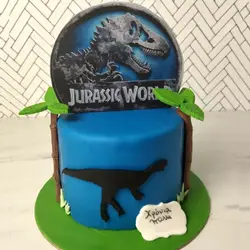 Τούρτα Jurassic World