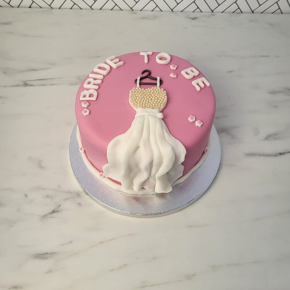 Τούρτα Νύφης με Bride to be και Bachelorette