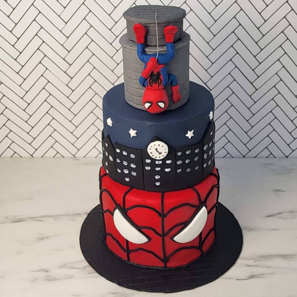 Τούρτα Spider-Man Μάσκα και Φιγούρα