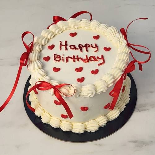 Τούρτα Καρδούλες και Φιόγκοι